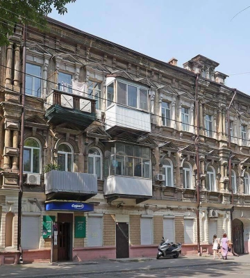 У Дніпрі відомому будинку присвоїли статус об’єкта культурної спадщини