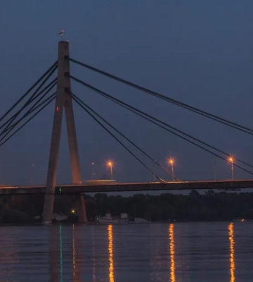 У Києві до 15 жовтня частково обмежать рух транспорту Північним мостом