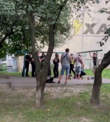 У Луцьку п'яна компанія стріляла з пістолета