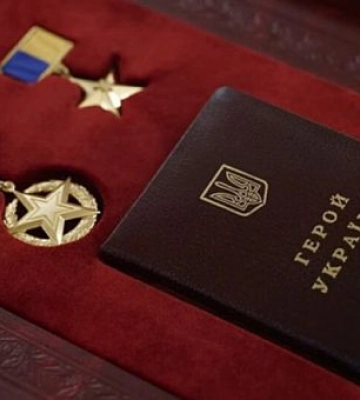 Мати загиблого Героя з Кривого Рогу Ігоря Запорожця просить присвоїти йому звання Героя України