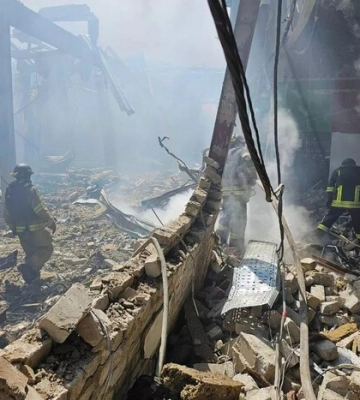 Обстріл Костянтинівки: поліція показала відео з місця удару