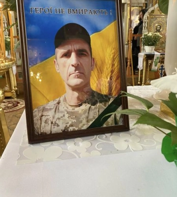 Життя обірвалось унаслідок важкого поранення: на Волині попрощались із Героєм Сергієм Грищуком
