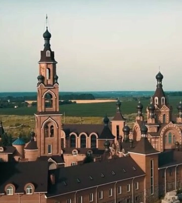 РПЦ понад 20 років непомітно від усіх будувала "Кремль" під столицею: СБУ та депутати не розуміють, як РПЦ понад 20 років непомітно від усіх будувала "Кремль" під столицею: СБУ та депутати не розуміють, як