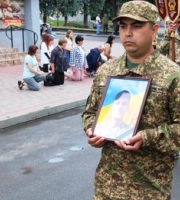 На Волині попрощались із Героєм Сергієм Грищуком