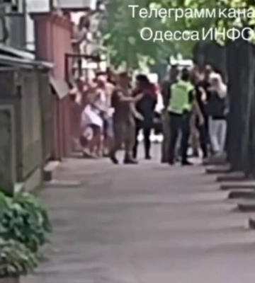 В Одесі сталася бійка між співробітниками ТЦК та цивільними людьми: відео