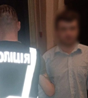 Поліція викрила 68 осіб, причетних до підпалів автівок військових і волонтерів