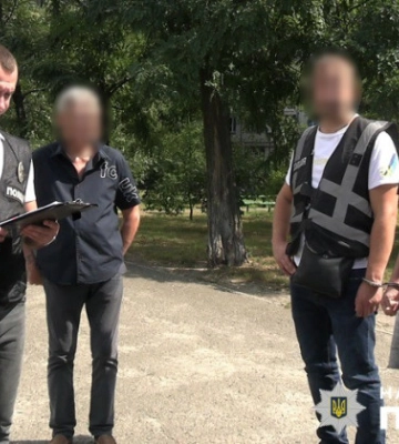 У Києві до 8 років ув’язнення засудили серійного палія автівок військових