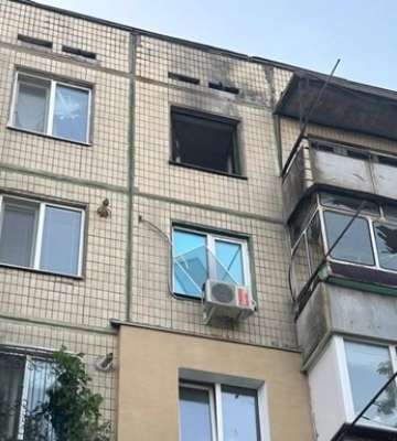 На Херсонщині російський дрон скинув вибухівку на Широку Балку, є постраждалий