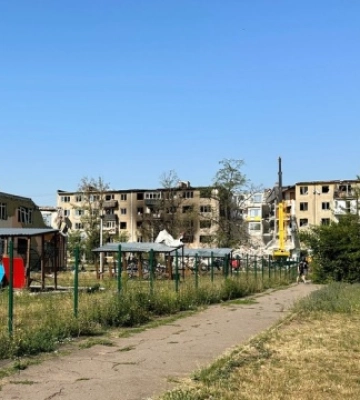 З Мирнограда на Донеччині евакуювали ще 13 цивільних