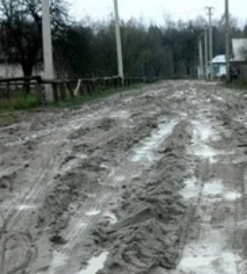 Ні доїхати, ні хліба купити: у село на Волині припинить їздити автобус