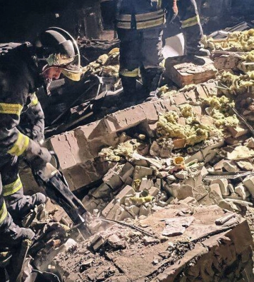 Ракетна атака забрала життя батька та сина на Київщині