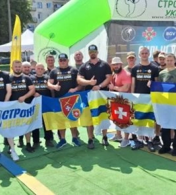 Команда ветеранів Рівненщини здобула медалі на змаганнях «Сильні України»