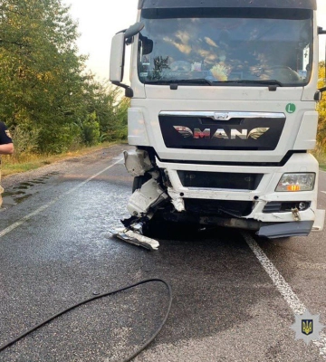 Поліція розслідує обставини ДТП на Звенигородщині, у якій травмувалися п’ятеро осіб