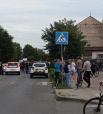 Хто і чому організував мітинг біля ТЦК у Ковелі: деталі резонансної ситуації