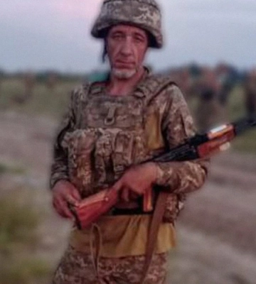 На Буковині прощаються з полеглим на війні бійцем Кульчаком