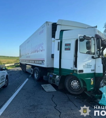 На Львівщині у ДТП загинули обидва водії (ФОТО)