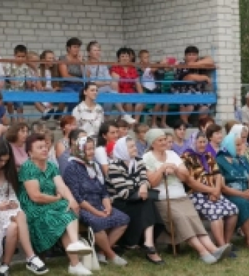 Культурно-мистецька програма та допомога ЗСУ: як у Сільцях на Волині відзначили День села