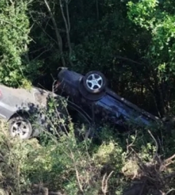 На Волині дві автівки після зіткнення злетіли у кювет
