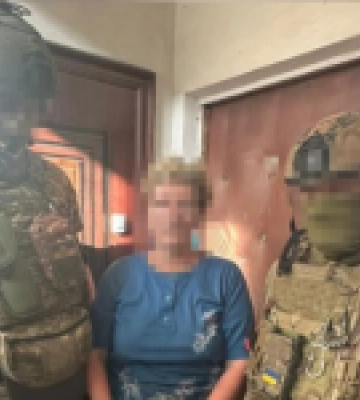 СБУ затримала інформаторку рф, яка шпигувала за оборонними лініями ЗСУ на найгарячішому напрямку фронту