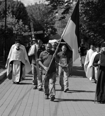 "Він пішов на своє перше завдання": у Луцьку попрощалися із 34-річним воїном Юрієм Кушніром