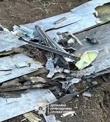 На Харківщині прикордонники вдарили по ворожих складах з БК