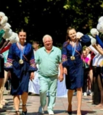 В Одесі урочисто вітали переможниць Олімпійських ігор з фехтування Аліну Комащук та Олену Кравацьку