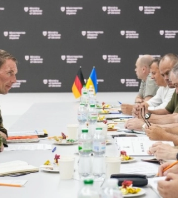 Постачання зброї та ремонт техніки: у Києві відбулася зустріч делегацій Міноборони України та ФРН