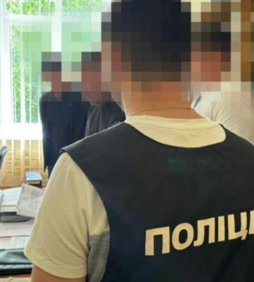 З призовника у студенти: в Івано-Франківську викрили чоловіка на хабарі