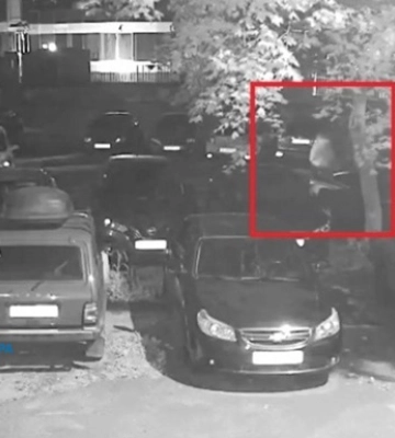 У Києві чоловік за обіцянку 3000 доларів спалив авто військового
