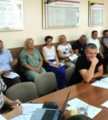 Пів мільйона – на котел, 200 тисяч – на дороги: у Рожищі депутати працювали над питаннями бюджету