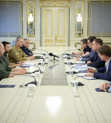 Зеленський зустрівся з міністром оборони Литви Кащюнасом в Києві. ВIДЕО
