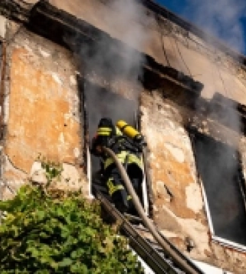 На Дерибасівській в Одесі під час пожежі виявили тіло чоловіка