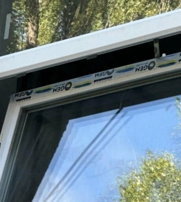 Полтавська громада отримала 820 вікон, щоб замінити пошкоджені внаслідок ракетного удару рф