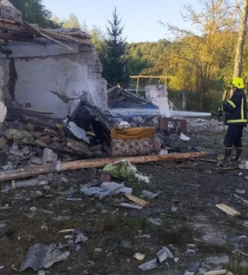 Наслідки ворожої атаки &quot;Шахедів&quot; на Житомирщину. ФОТОрепортаж