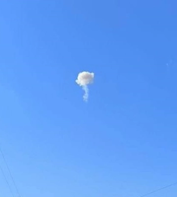 Вибухи під час повітряної тривоги: у небі над Запоріжжям збили ворожу ракету