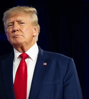 Трамп заявил, что на встречах Харрис толпу на видео создал искусственный интеллект Трамп заявил, что на встречах Харрис толпу на видео создал искусственный интеллект
