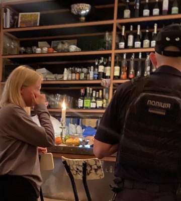 У Києві в кафе підірвали учбову гранату: перші деталі