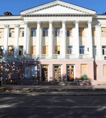 Діти з Херсонщини перебувають в таборі РФ, кількість прокурорів на окупованій території, зарплати керівників обласної ради:&amp;hellip;