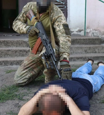 СБУ затримала інформатора рашистів, який шпигував за реактивною артилерією ЗСУ під Покровськом