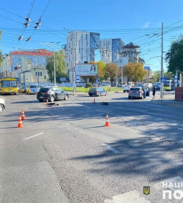 У Львові водій «БМВ» збив самокат: травмована людина, - ФОТО