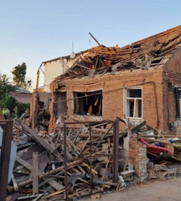 Нічні обстріли Харківщини: пожежі та руйнування