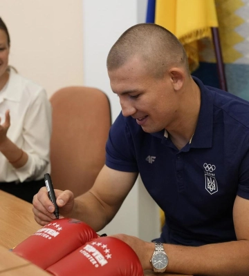 Родина Хижняків отримала з міського бюджету півтора мільйони гривень