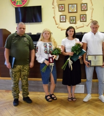 Родині загиблого прикордонника із Волині вручили його посмертні  нагороди