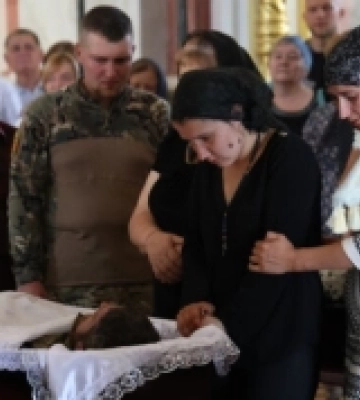 У Луцьку попрощалися із захисником України Павлом Антонюком
