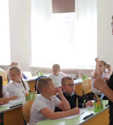 З 1 вересня у 30 школах Полтави працюватимуть офіцери безпеки