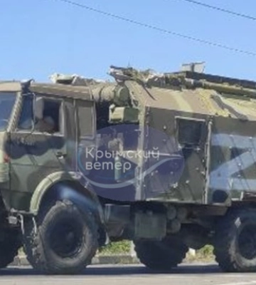 Оккупанты перекидывают военную технику из Севастополя - соцсети