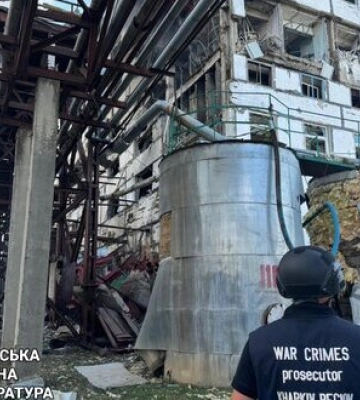 Росіяни атакували КАБами підприємство на Харківщині, загинули люди