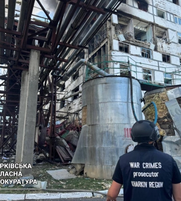 Войска рф накрыли огнем предприятие на Харьковщине, погибли гражданские