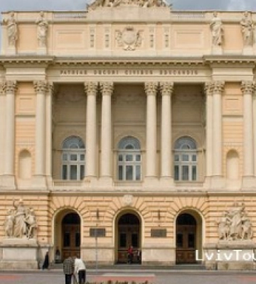 Львівський університет став лідером рейтингу найпопулярніших вишів України