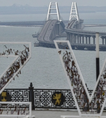 Російські загарбники заявляють про атаку БПЛА та роботу ППО в окупованому Севастополі